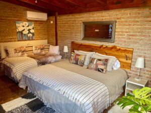 dormitorio de la Cabaña Ema de One Cabañas en Los Antiguos, Santa Cruz