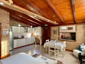 one-cabanas-los-antiguos-cabana-petra-interior